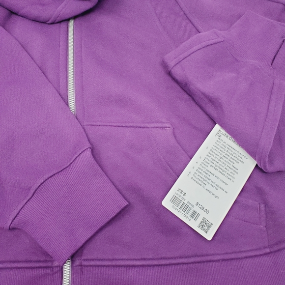 [ NWT ] Size XS Small Dramatic Magenta scuba oversized 1/2 zip Lululemon - Picture 2 of 8